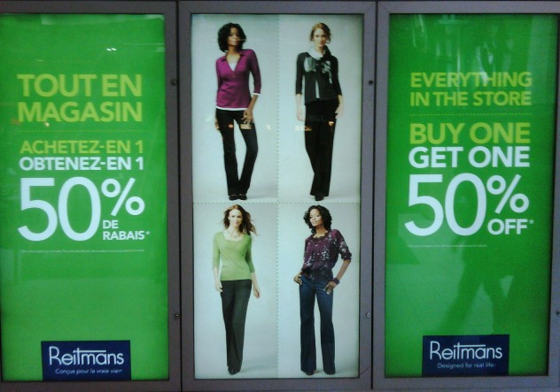 Reitmans - Magasin Montreal Trust Ces affiches à l'intérieur et extérieur ne donnent aucune prédominance au français
